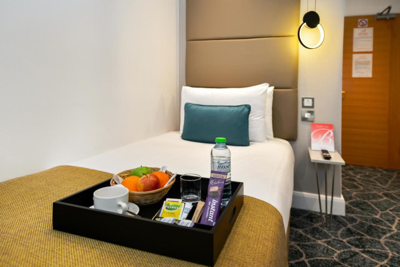 Queens Park Hotel Londra