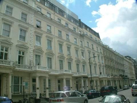 Queens Park Hotel